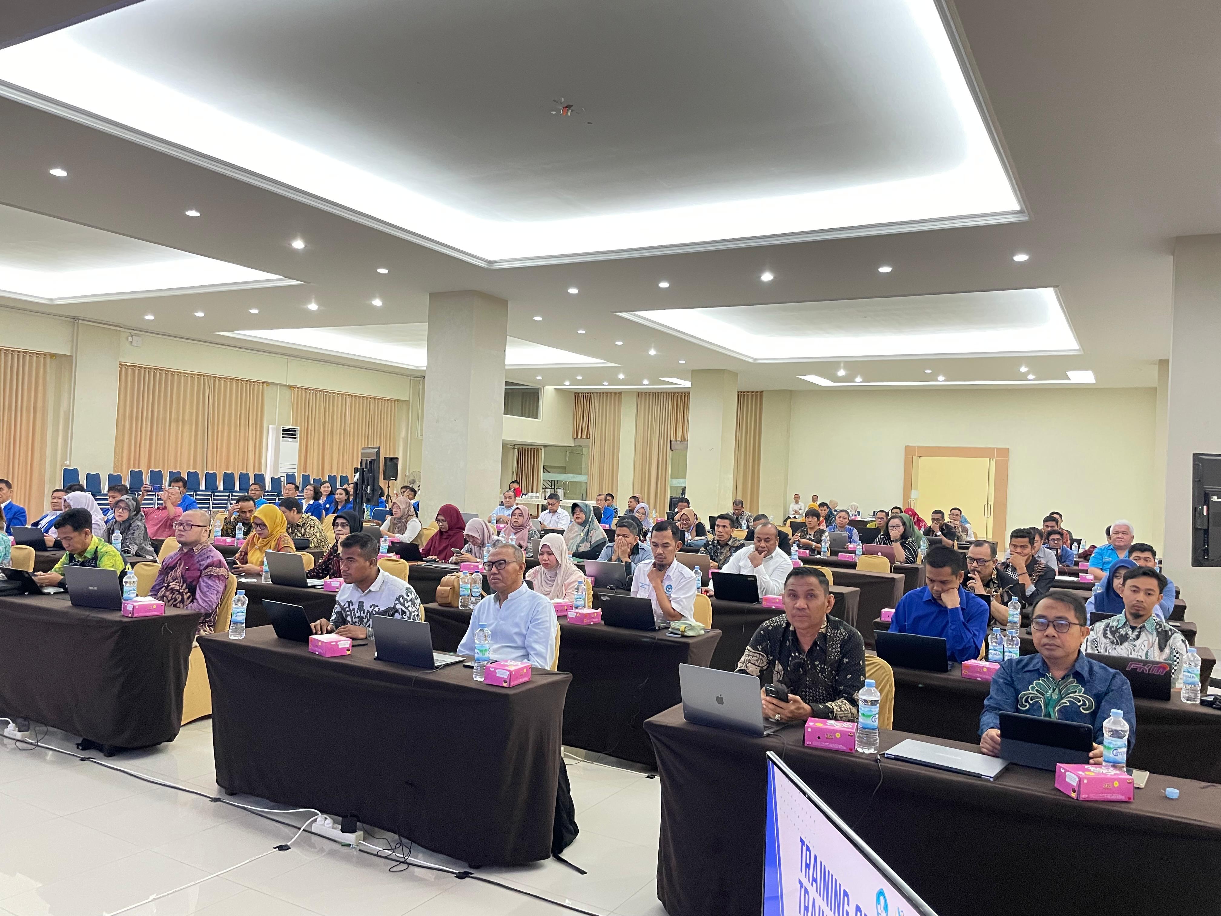 UKI PAULUS JADI TUAN RUMAH TOT CALON VERIFIKATOR RPL