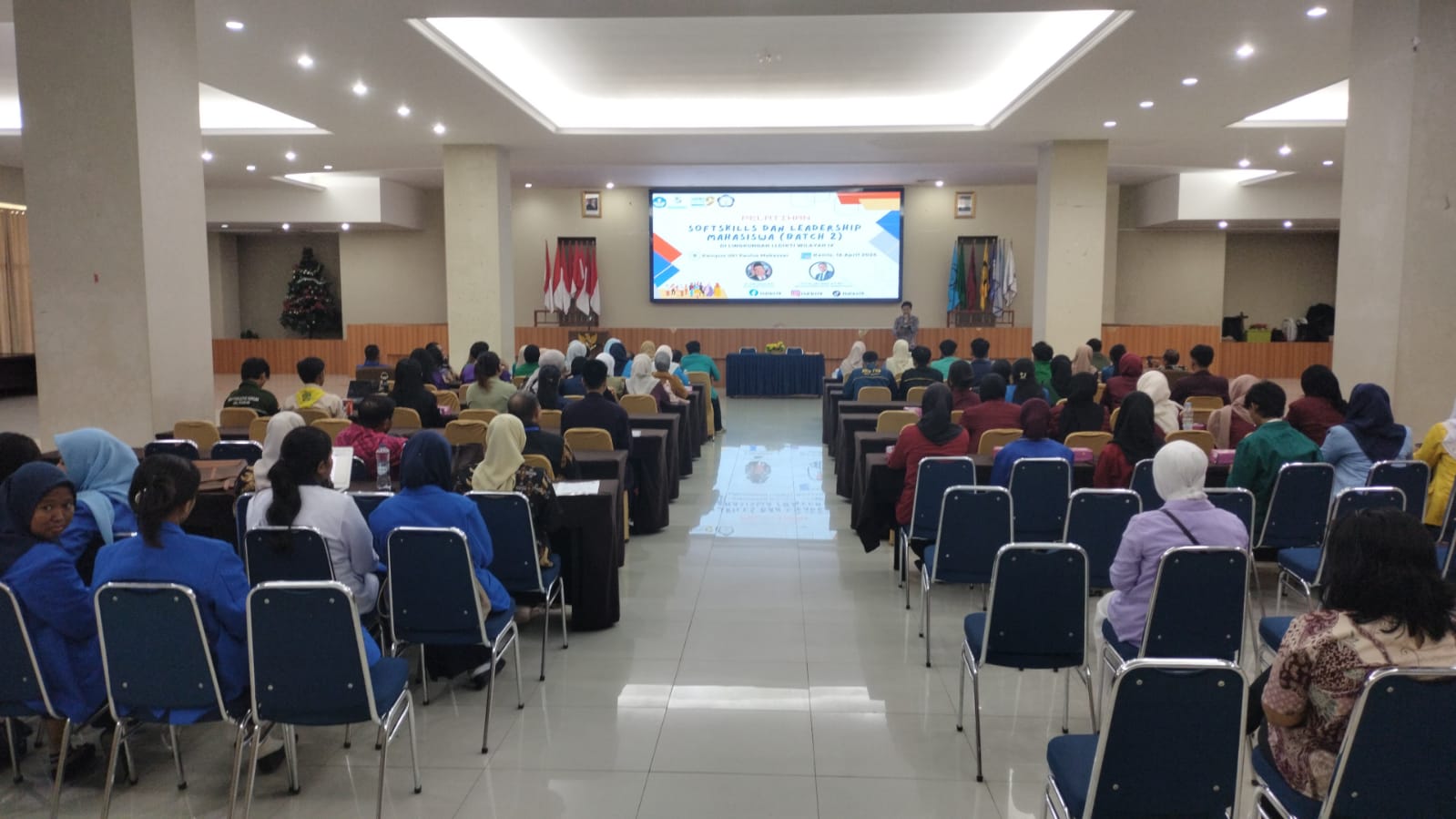 UKI PAULUS JADI TUAN RUMAH PELATIHAN SOFTSKILLS DAN LEADERSHIP MAHASISWA BATCH 2