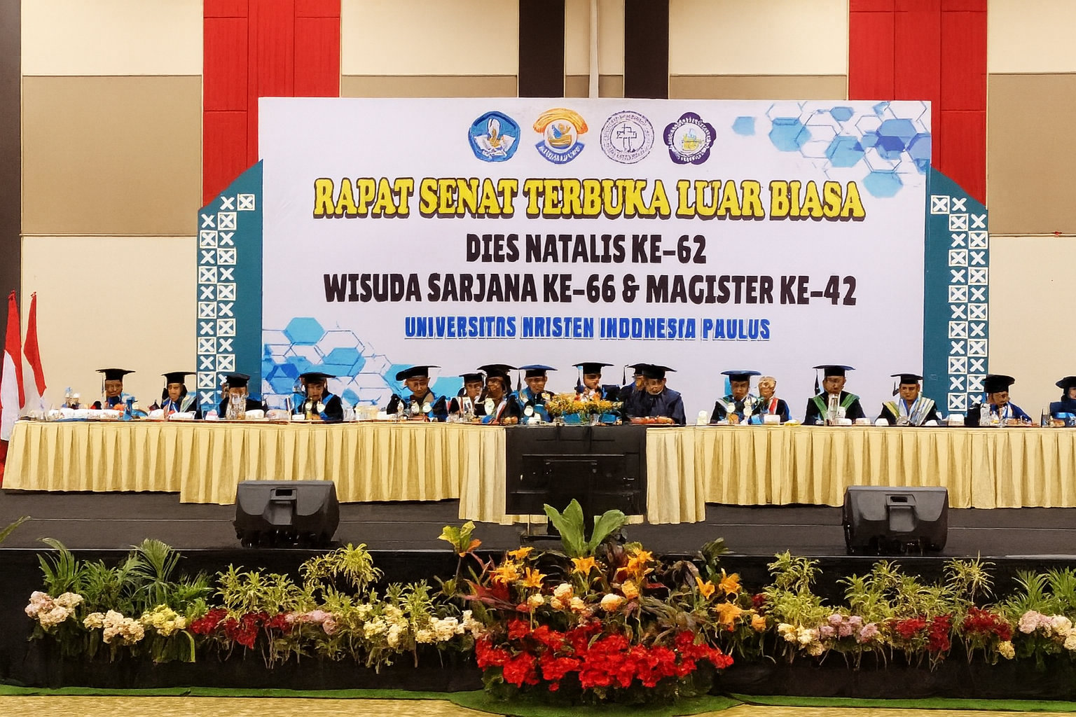 UKI PAULUS MAKASSAR RAYAKAN DIES NATALIS KE-62 Dan WISUDA 621 LULUSAN